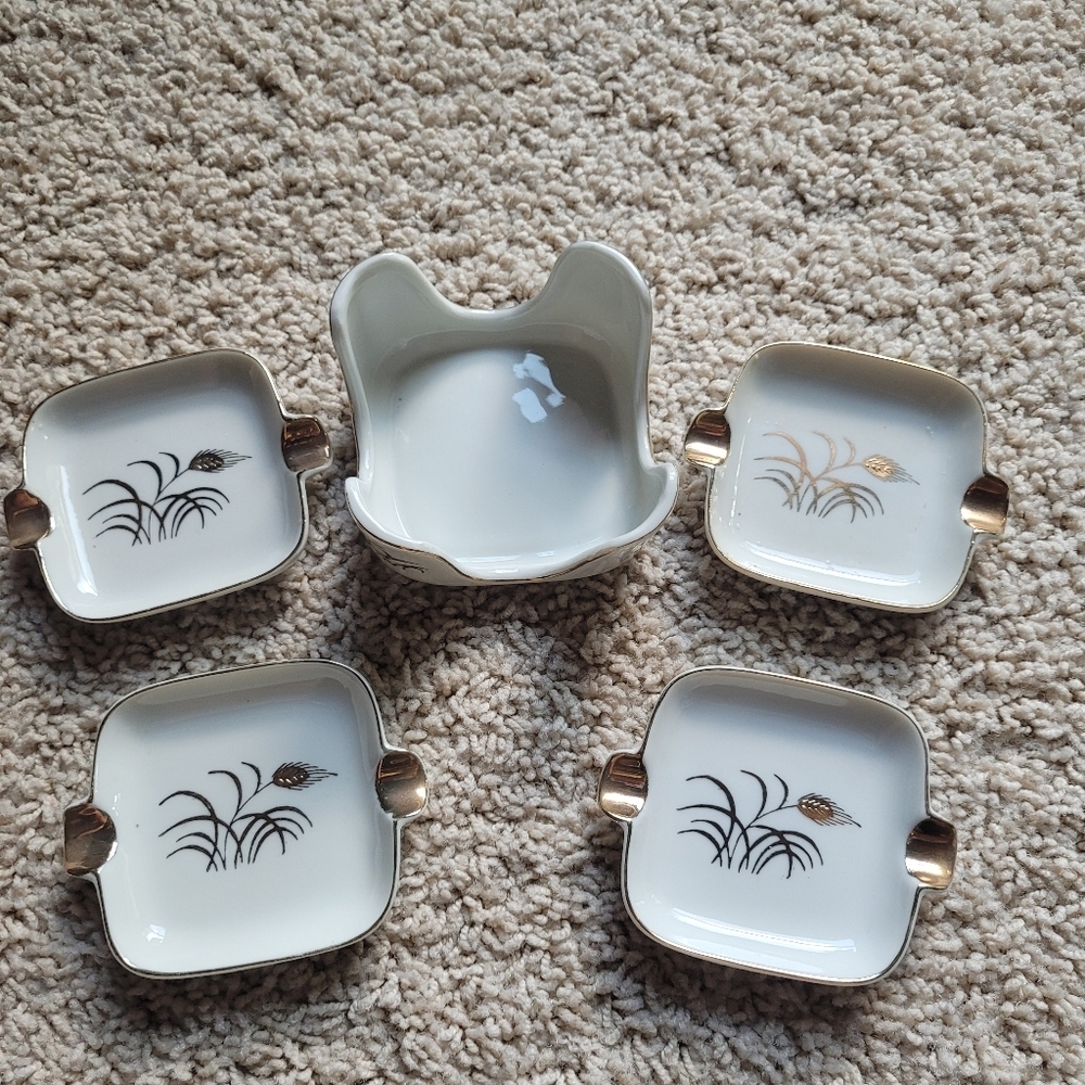 VTG Lefton China Japan Set Of 4 Ashtrays & Caddy Gold Wheat